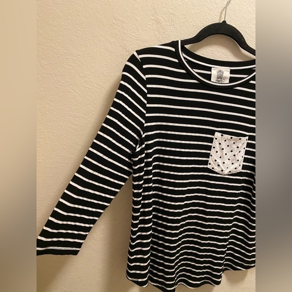 Anthropologie Lili's Closet Striped 3/4 Length Sleeve Top With Polka Dot Pocket - Picture 5 of 9